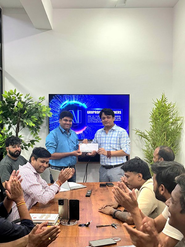 GR8PROMPTS.AI winner announcement