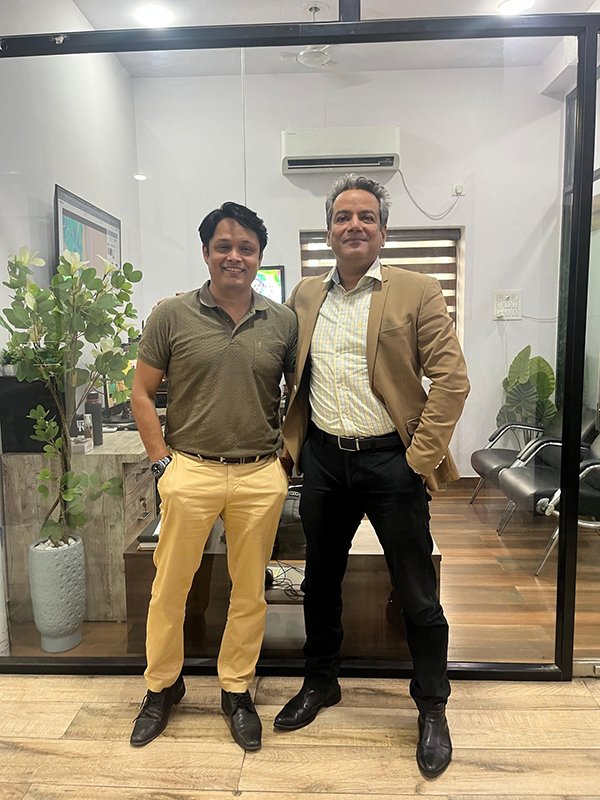 We sincerely thank Avinash Dugar for sparing his valuable time to visit GR8DESIGNS and guide our team.